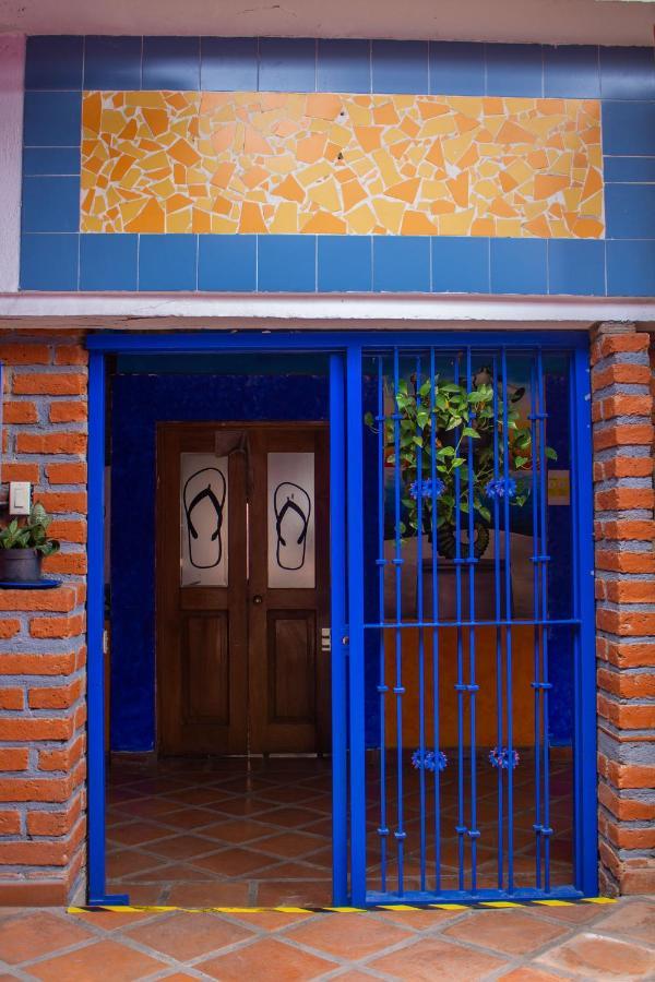 Chanclas Hostel Vallarta ปูแอร์โตบาญาร์ตา ภายนอก รูปภาพ