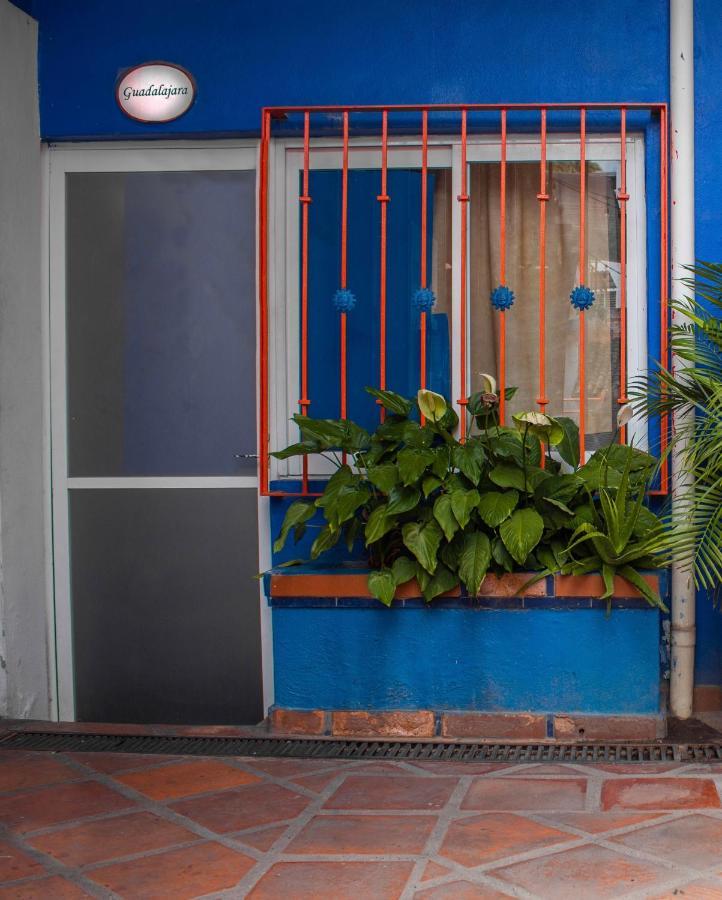 Chanclas Hostel Vallarta ปูแอร์โตบาญาร์ตา ภายนอก รูปภาพ