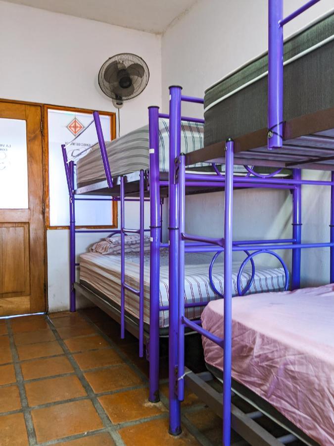 Chanclas Hostel Vallarta ปูแอร์โตบาญาร์ตา ภายนอก รูปภาพ